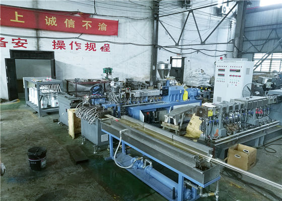 China 90kw de tweeling van de de Lijn 80-100kg/hr Output van de Schroeflfrt Uitdrijving Gemakkelijke Verrichting leverancier